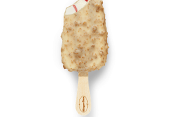 Häagen-Dazs EXTRÄAZ Strawberry Cheesecake
