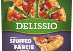 DELISSIO Pizza Deluxe à croûte farcie, 744 grammes.
